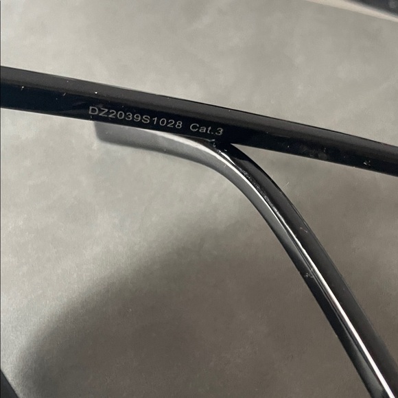 SeeVision Black Cat Eye Sunglasses - Picture 6 of 7